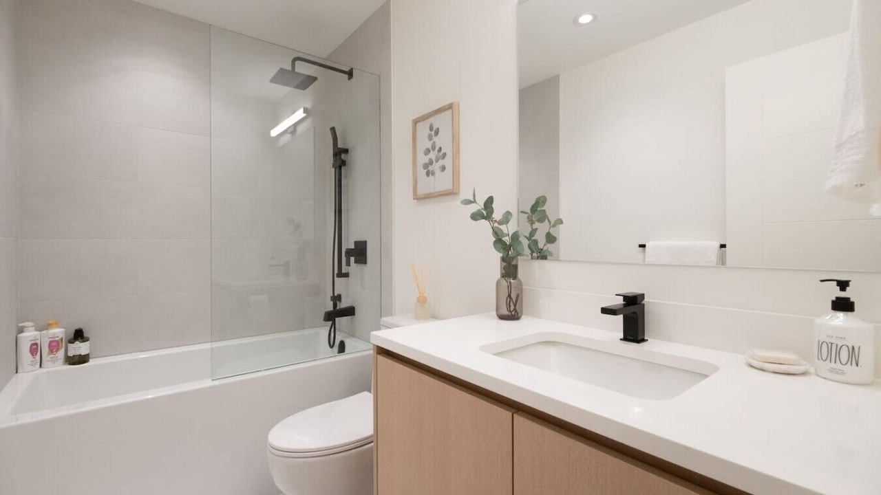 Photo of Bathroom in West Vancouver