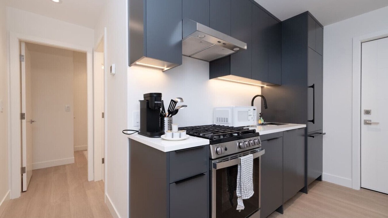Photo of Kitchen in West Vancouver