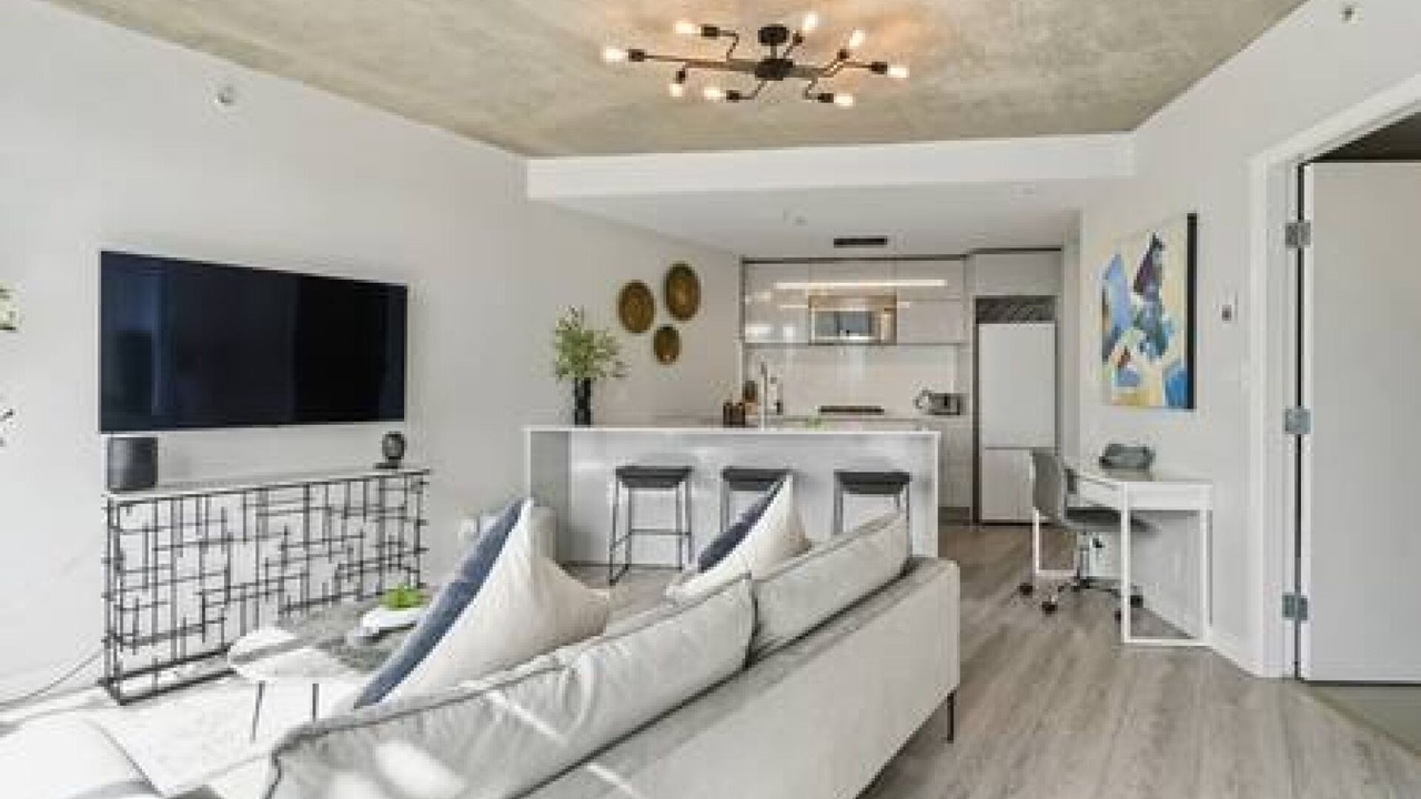 Photo of Livingroom in Gastown