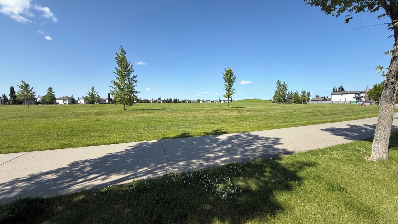 Photo of Outdoor in Leduc