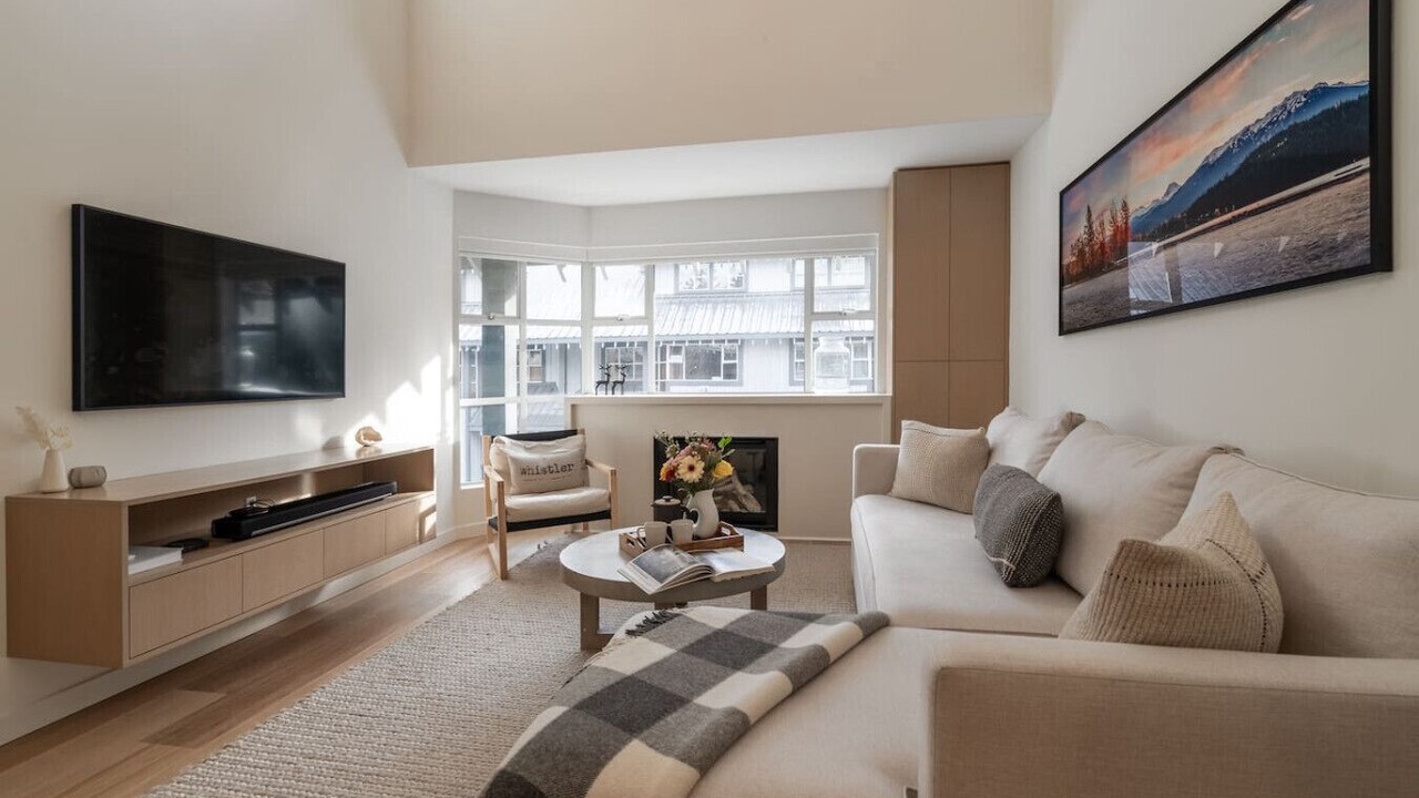 Photo of Livingroom in Blackcomb