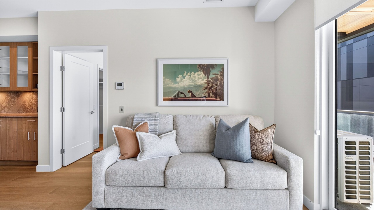 Photo of Livingroom in Central Okanagan