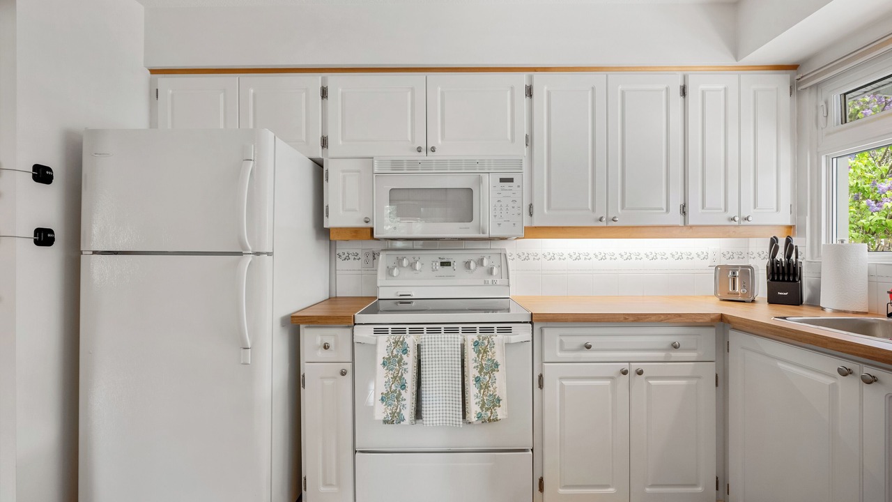 Photo of Kitchen in Haysboro