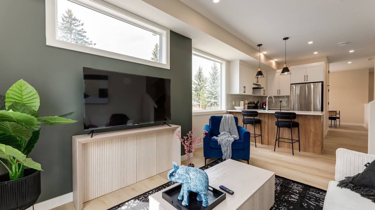 Photo of Livingroom in Southwest Calgary