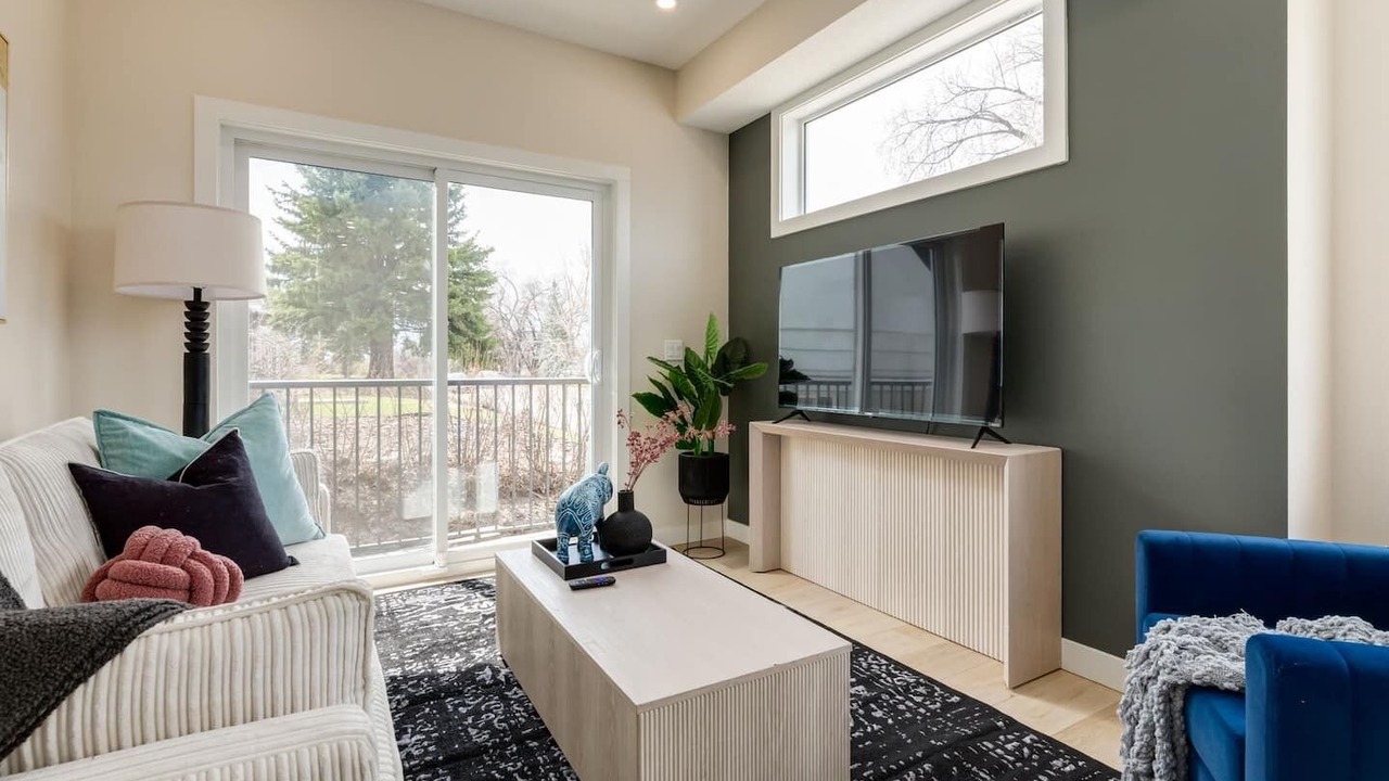 Photo of Livingroom in Southwest Calgary