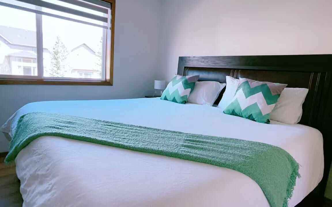 Photo of Bedroom in Panorama Hills