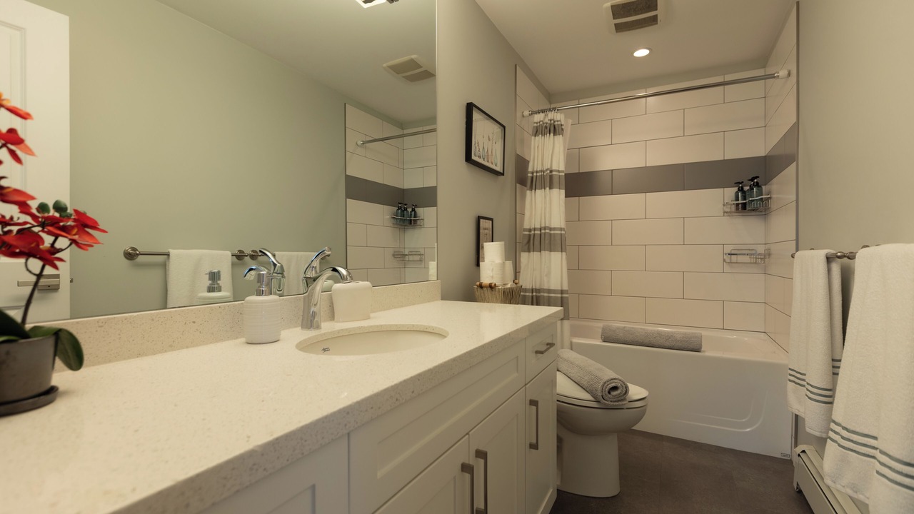 Photo of Bathroom in Metro Vancouver Regional District
