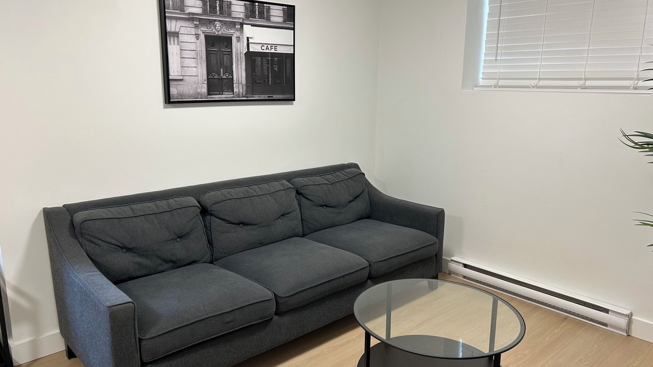 Photo of Livingroom in East Clayton