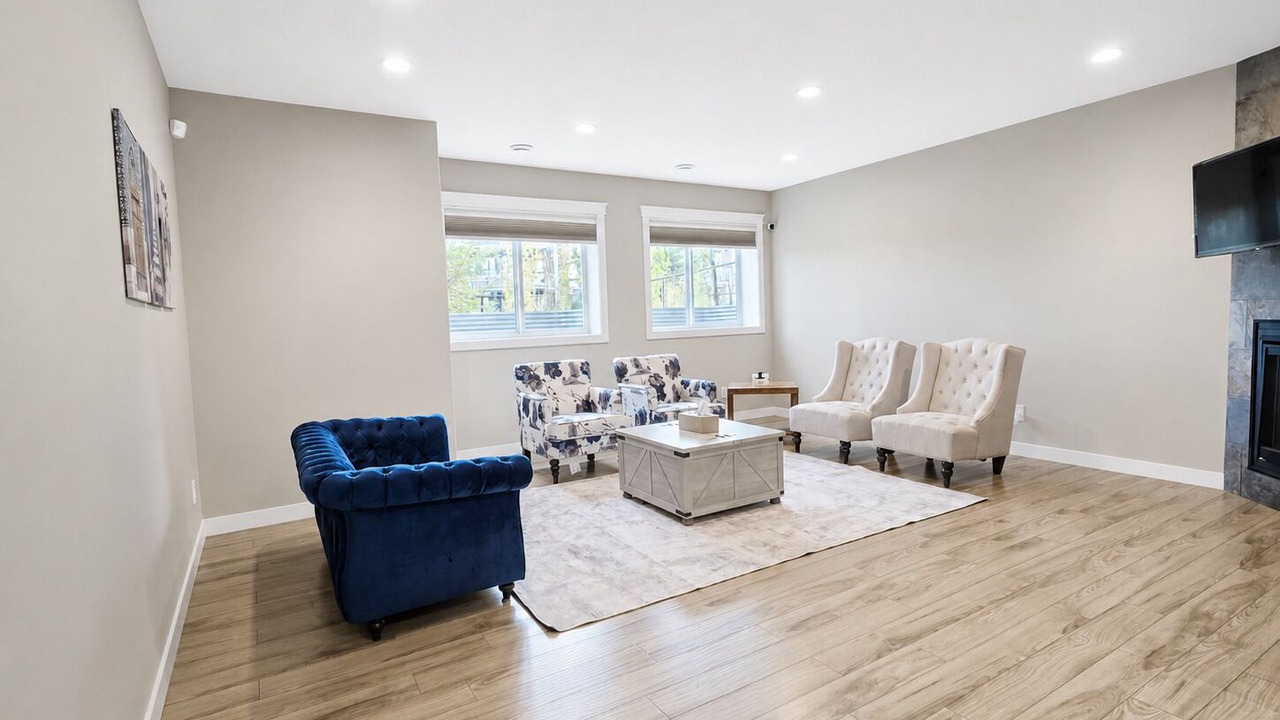 Photo of Livingroom in St. Albert