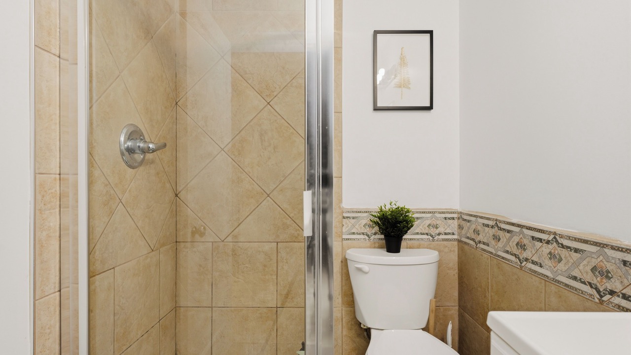 Photo of Bathroom in Kerrisdale
