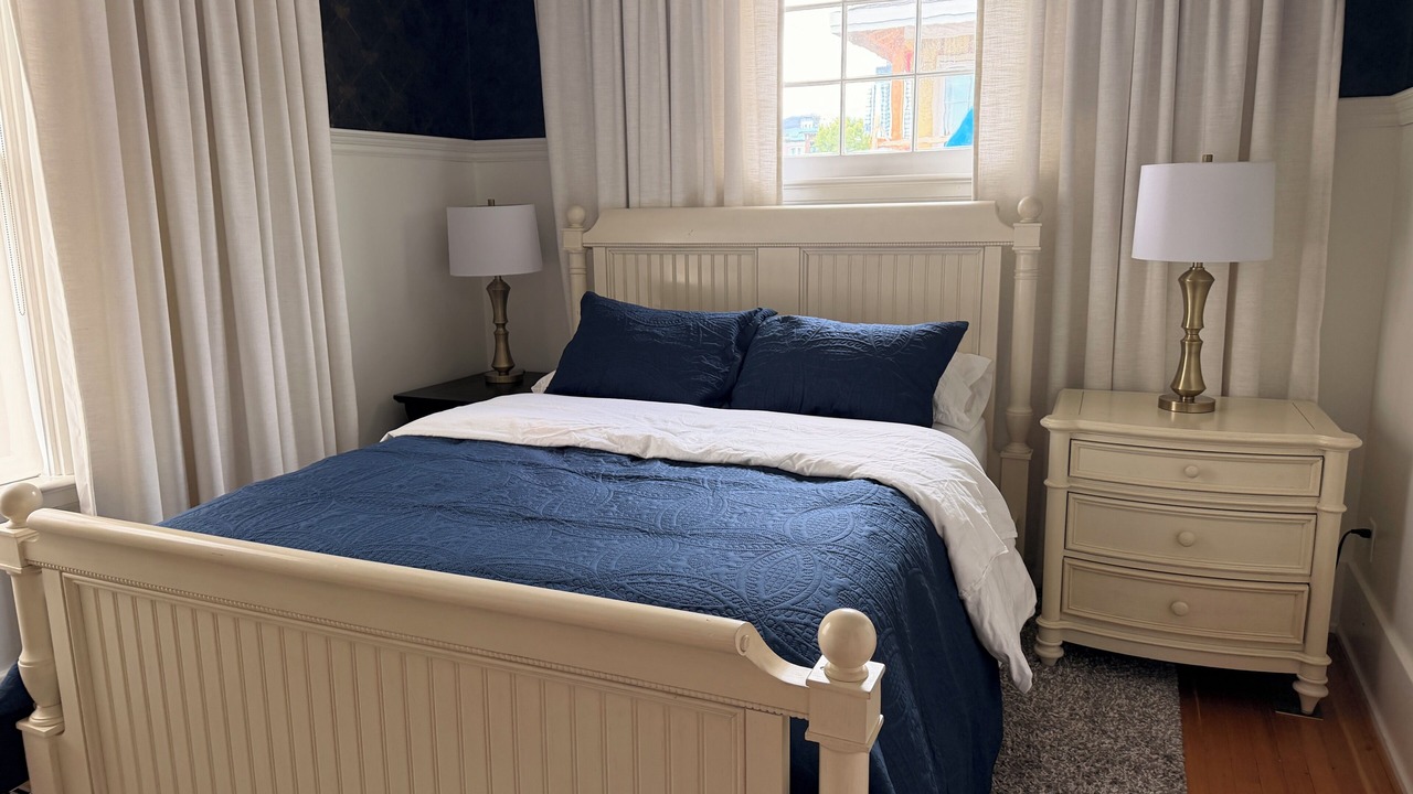 Photo of Bedroom in South Central