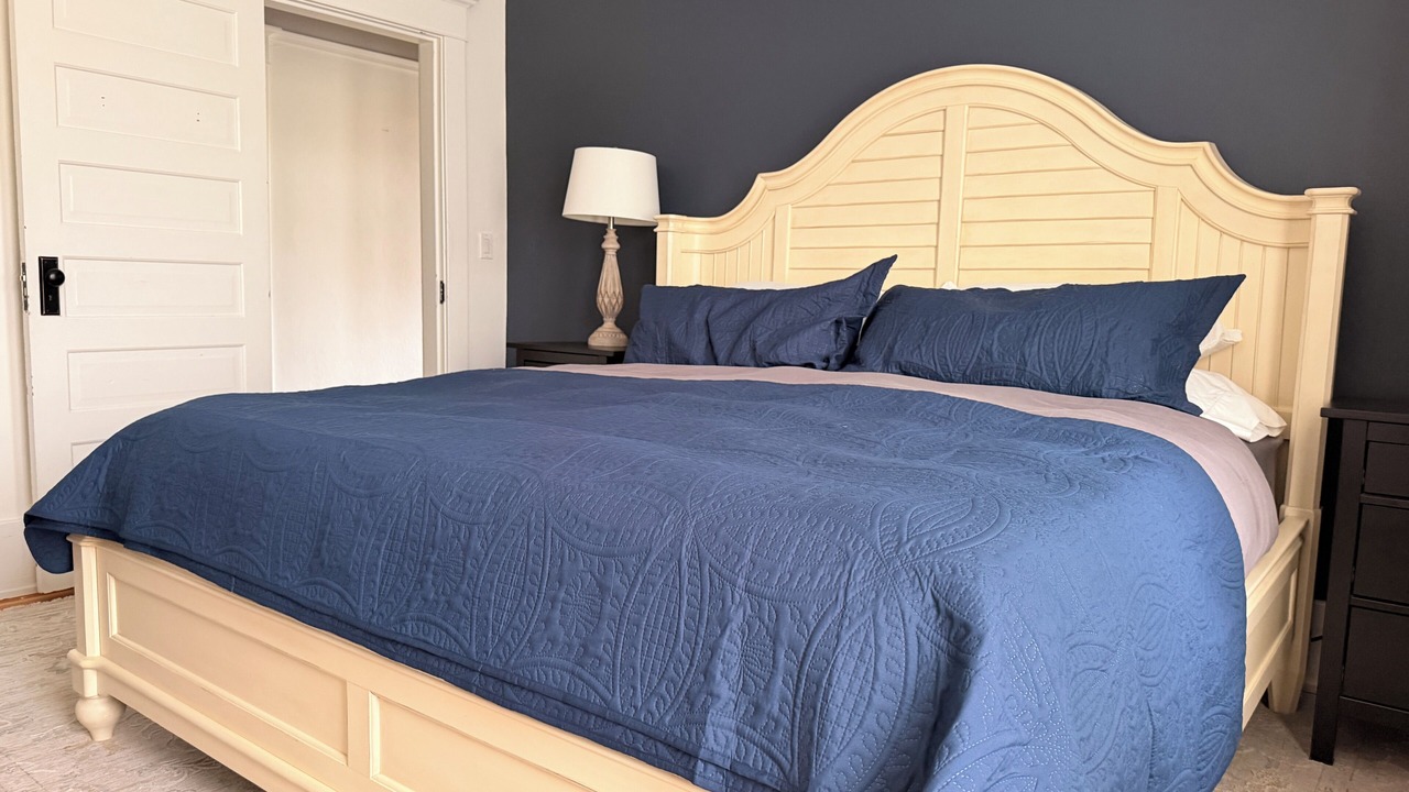 Photo of Bedroom in South Central