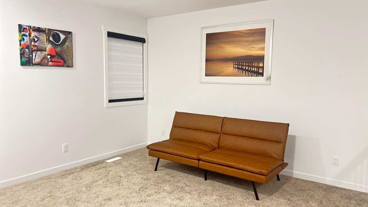 Photo of Livingroom in Northwest Edmonton