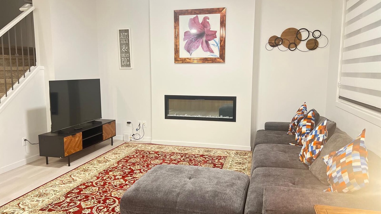 Photo of Livingroom in Northwest Edmonton