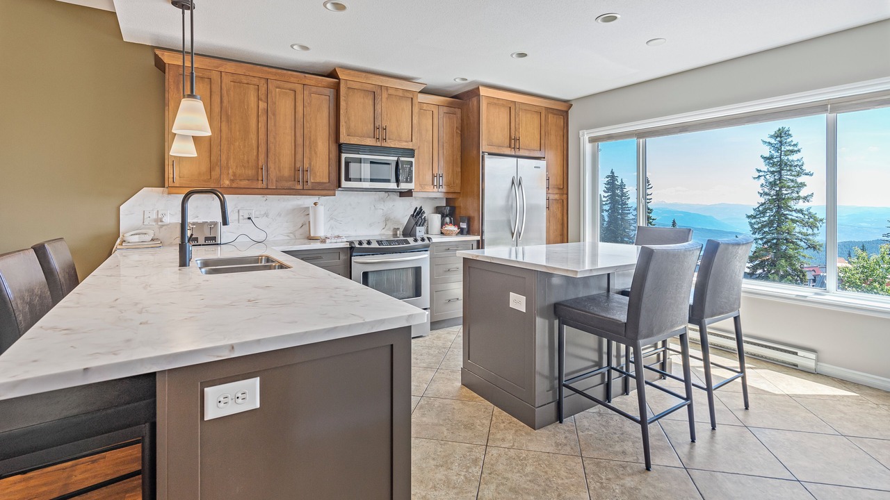 Photo of Kitchen in Silver Star Mountain