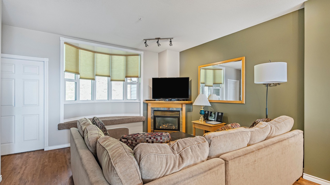 Photo of Livingroom in Silver Star Mountain