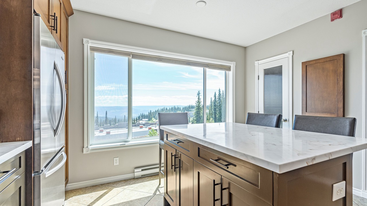 Photo of Kitchen in Silver Star Mountain
