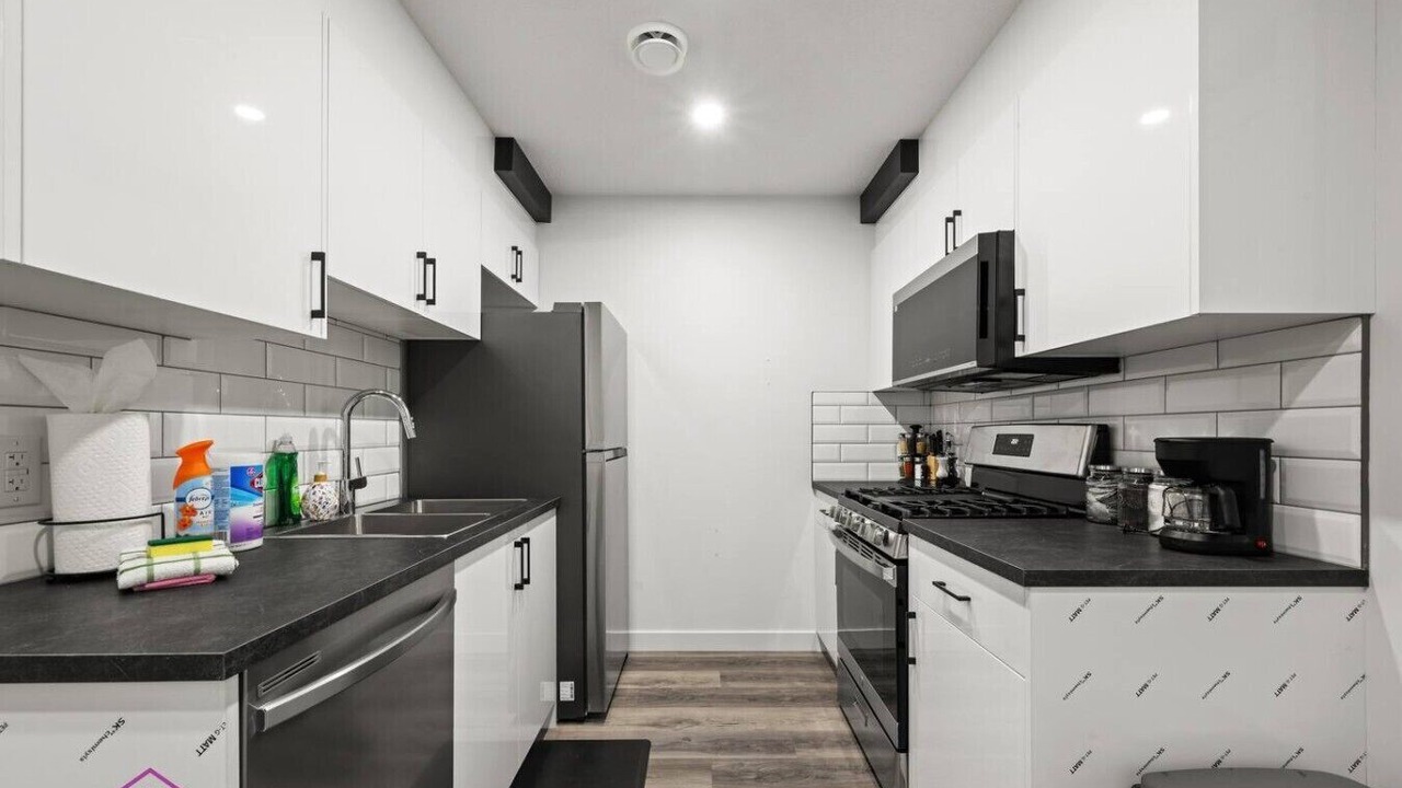 Photo of Kitchen in Southeast Edmonton