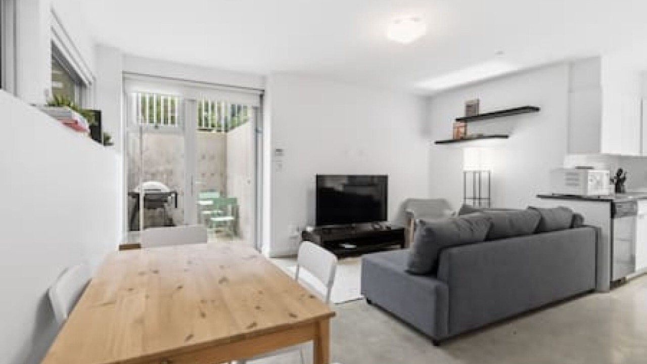 Photo of Livingroom in Knight