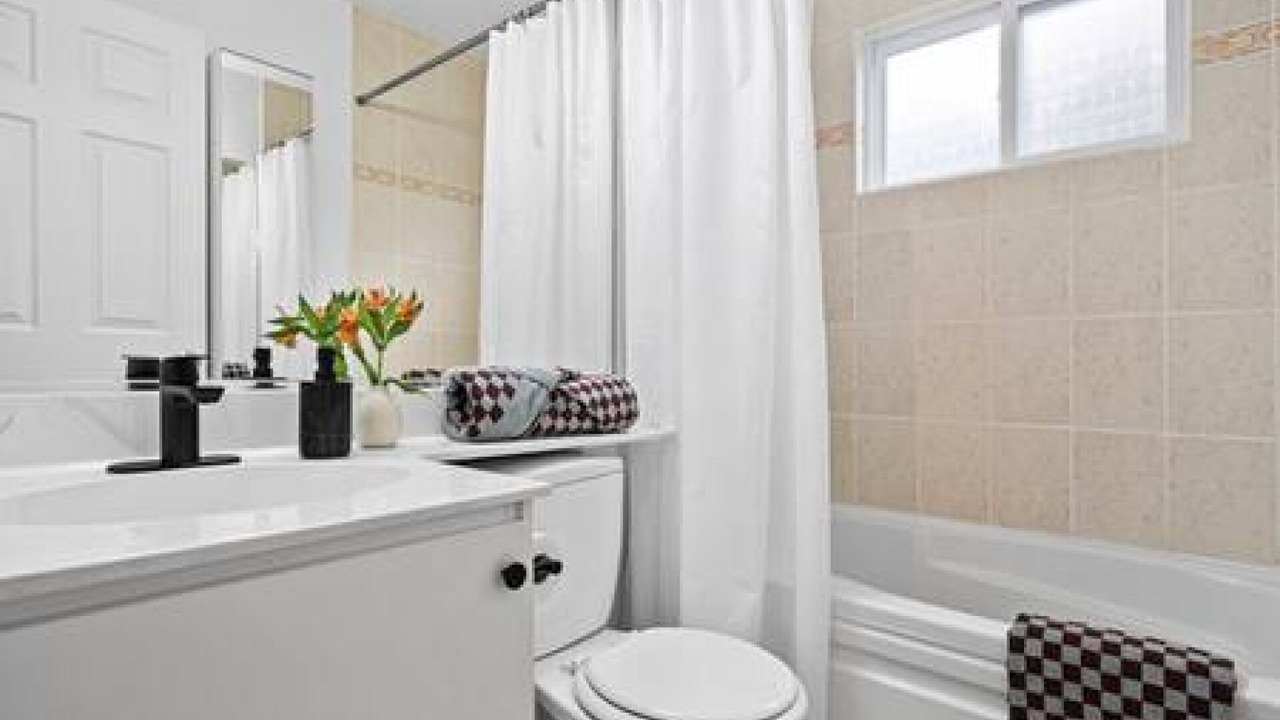 Photo of Bathroom in Riley Park
