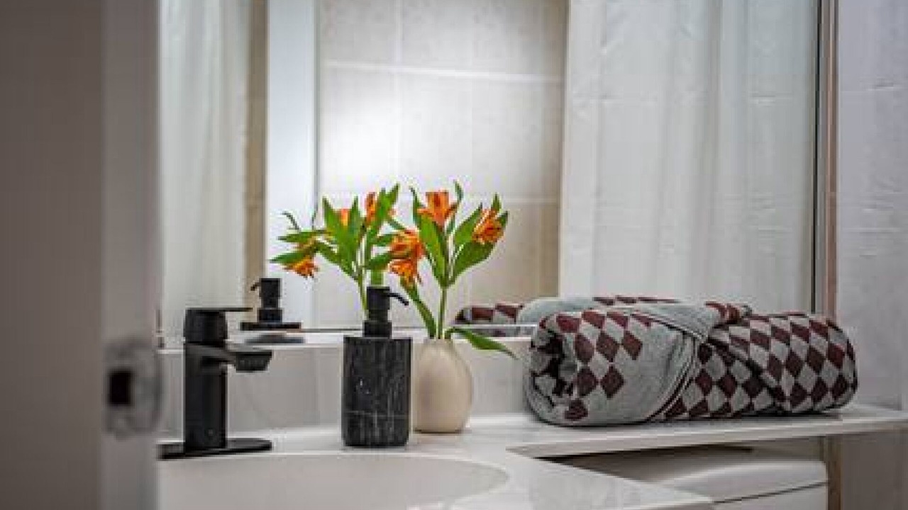 Photo of Bathroom in Riley Park