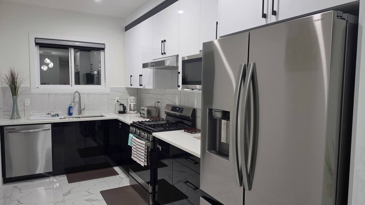 Photo of Kitchen in Southeast Edmonton