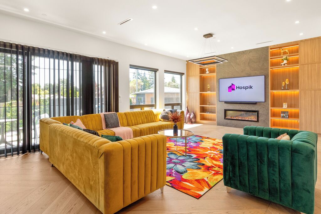 Photo of Livingroom in South Newton