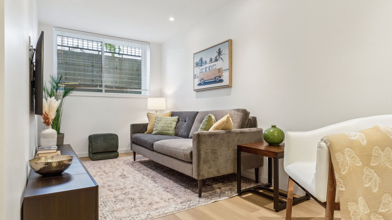 Photo of Livingroom in Mount Pleasant