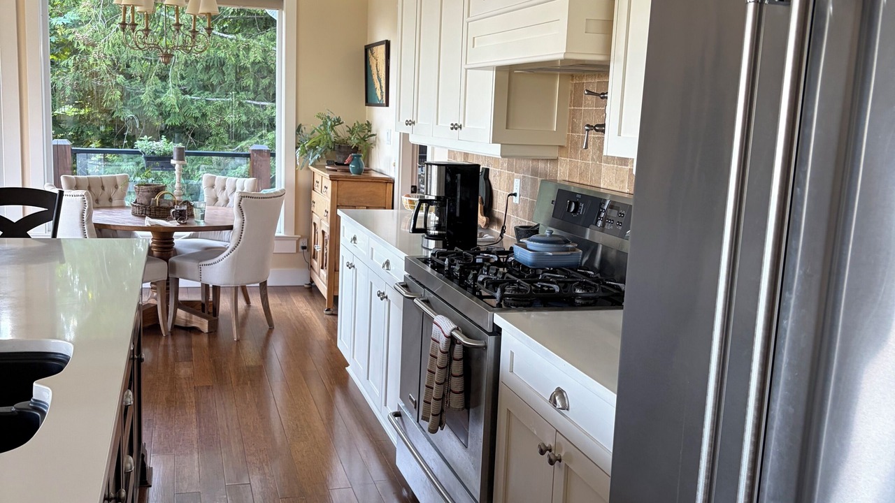 Photo of Kitchen in Regional District of Nanaimo