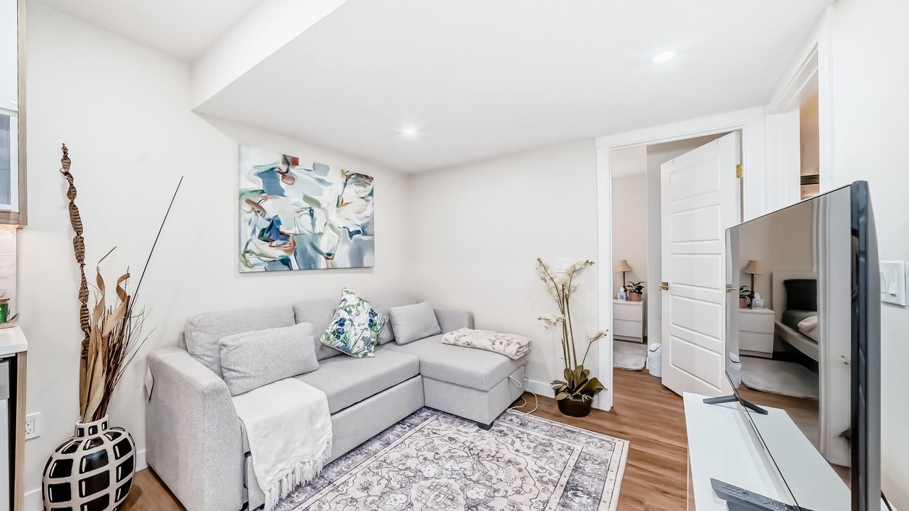 Photo of Livingroom in Southeast Calgary