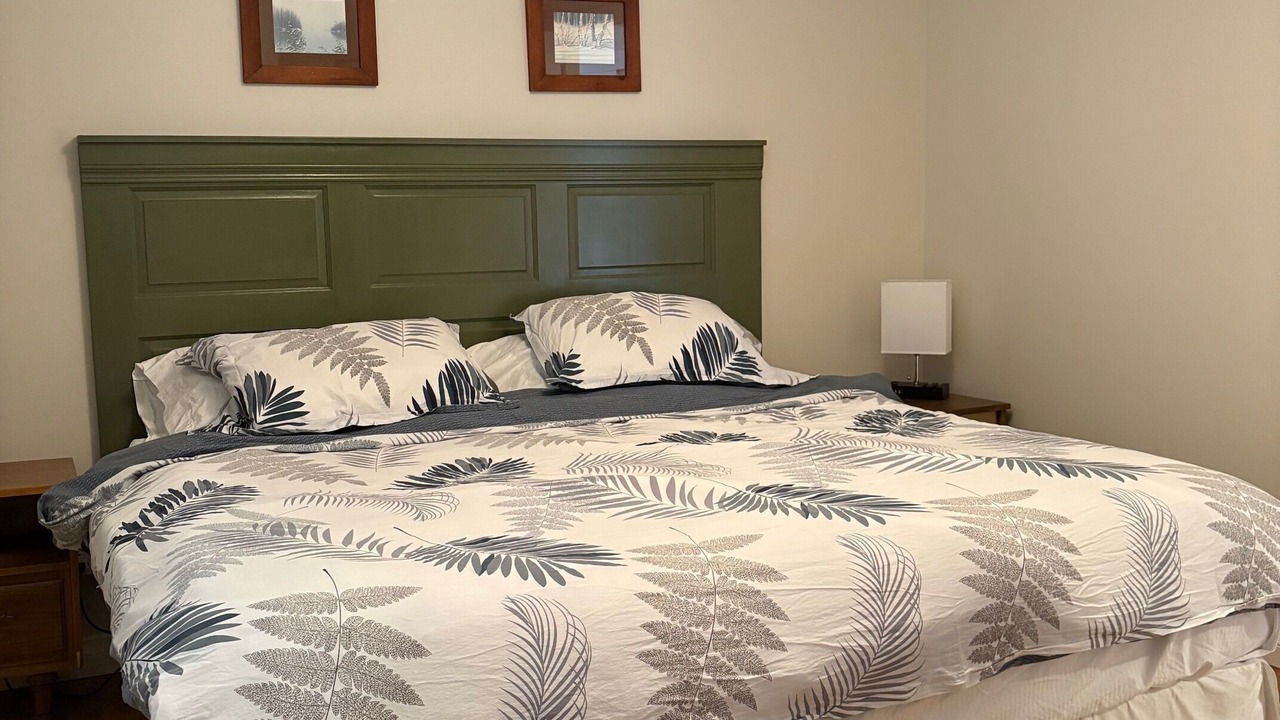 Photo of Bedroom in Okanagan-Similkameen