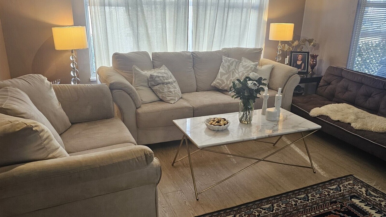 Photo of Livingroom in Port Coquitlam