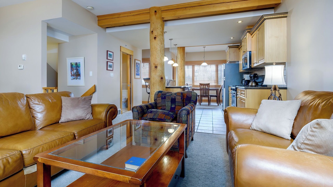 Photo of Livingroom in Rossland