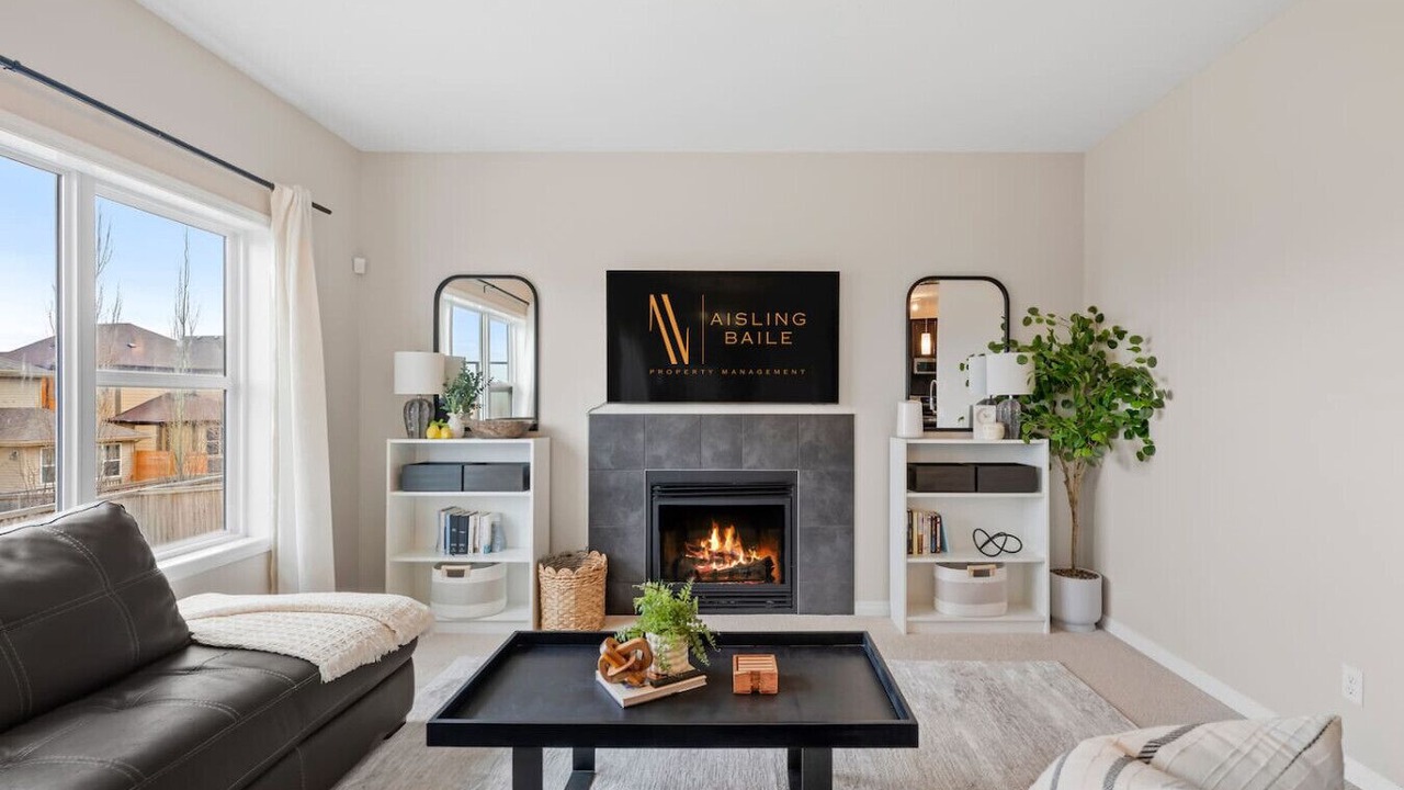 Photo of Livingroom in Sage Hill