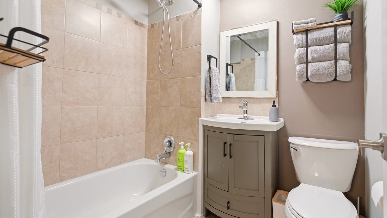 Photo of Bathroom in Downtown Kelowna