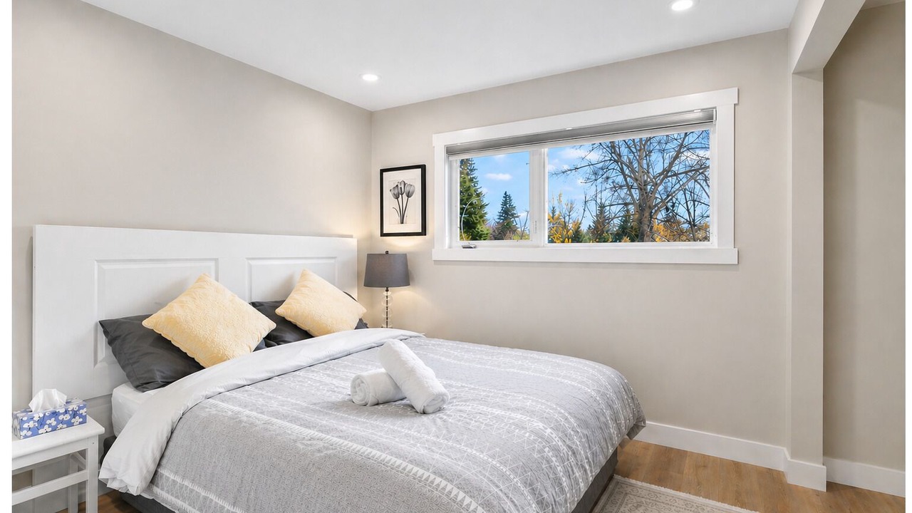 Photo of Bedroom in University District