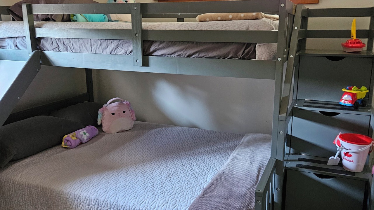 Photo of Bedroom in West Sechelt