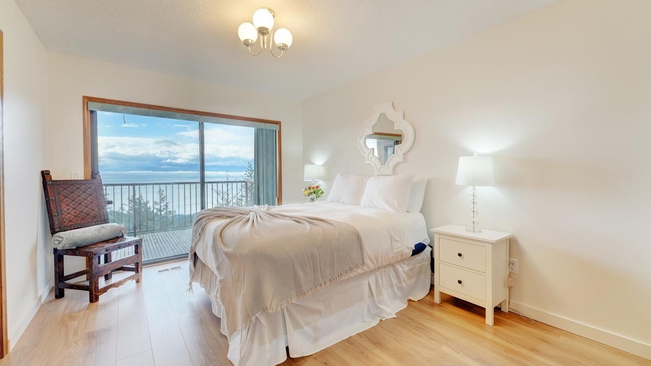 Photo of Bedroom in Sooke