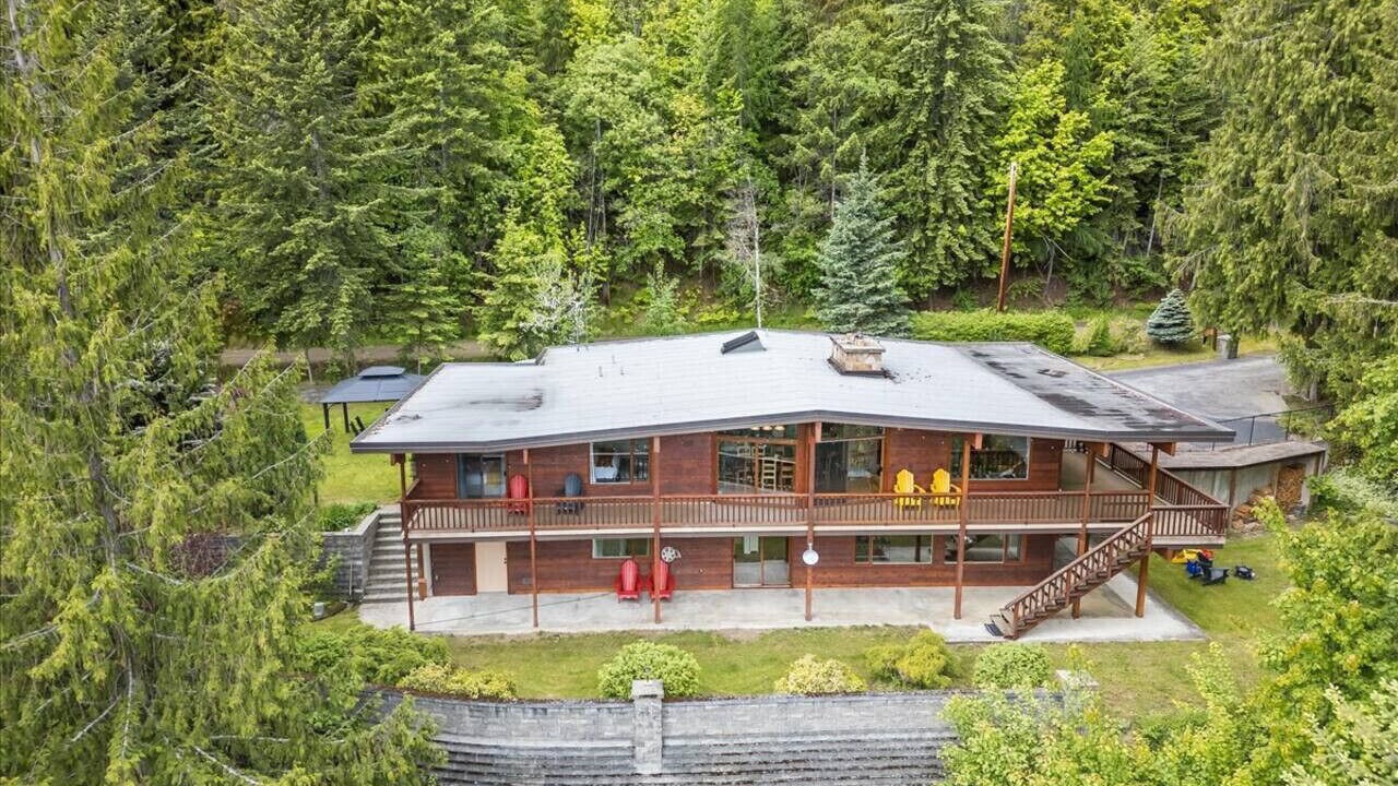 Photo of Outdoor in Ainsworth Hot Springs