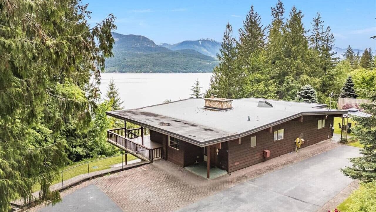 Photo of Outdoor in Ainsworth Hot Springs