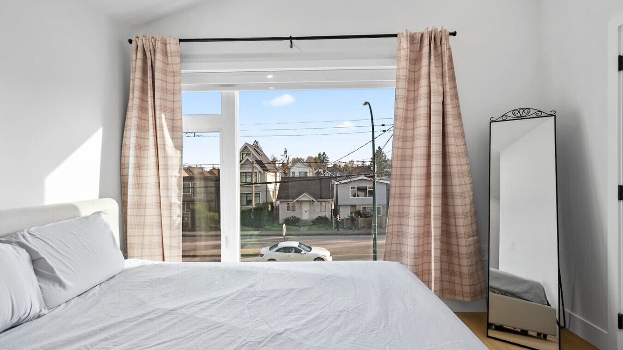 Photo of Bedroom in Riley Park