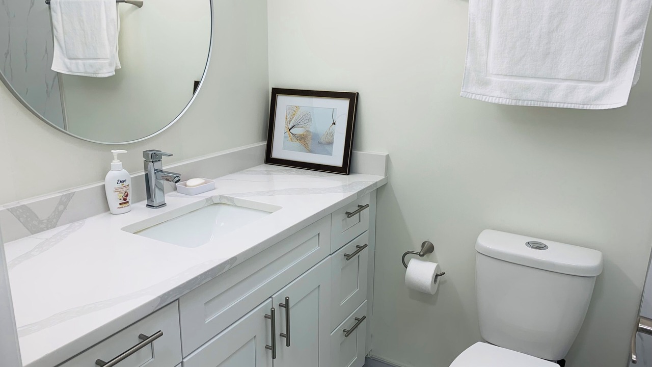 Photo of Bathroom in Riley Park