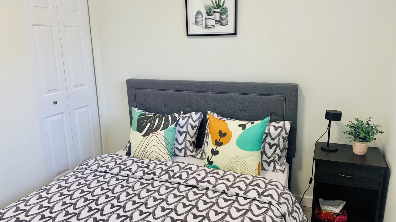 Photo of Bedroom in Riley Park