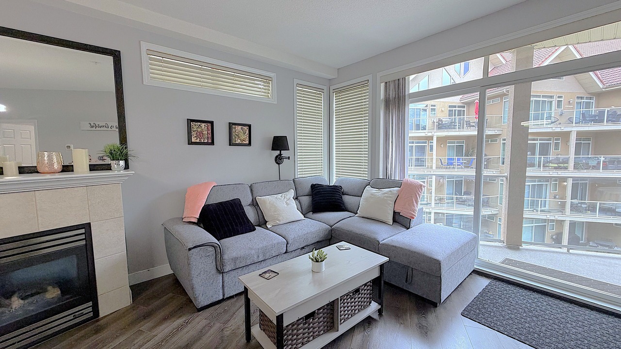 Photo of Livingroom in North End