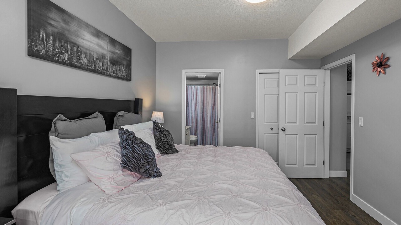 Photo of Bedroom in North End
