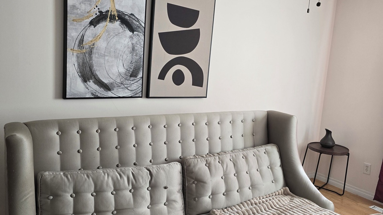 Photo of Livingroom in Northeast Edmonton