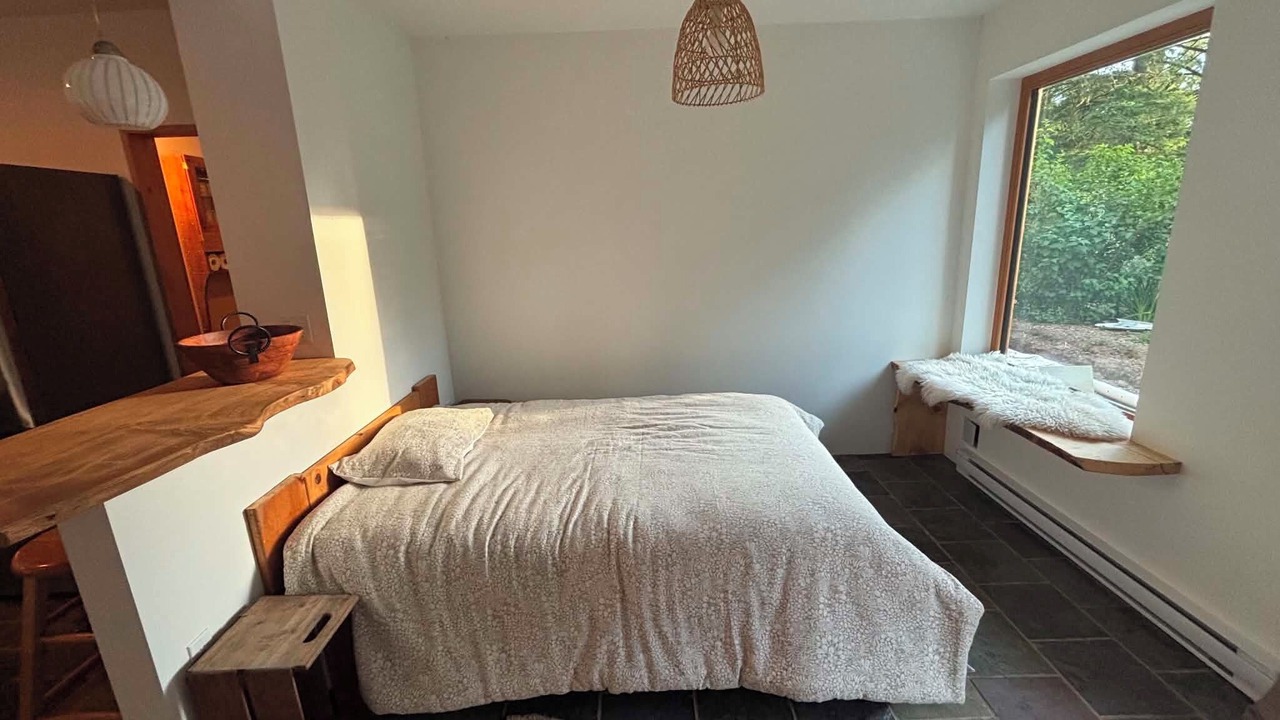 Photo of Bedroom in Duncan