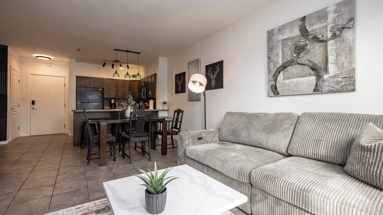 Photo of Livingroom in South Pandosy