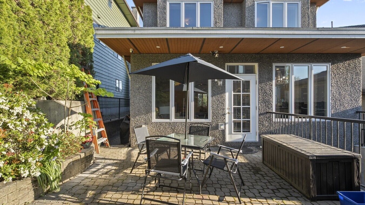 Photo of Outdoor in Upper Lonsdale