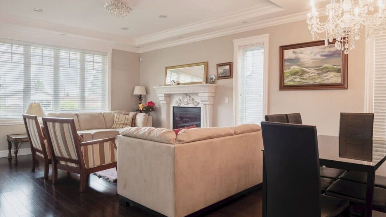 Photo of Livingroom in Upper Lonsdale